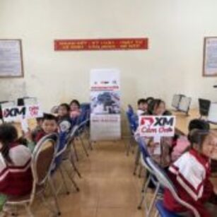 XM ayuda a escuelas del altiplano de Vietnam